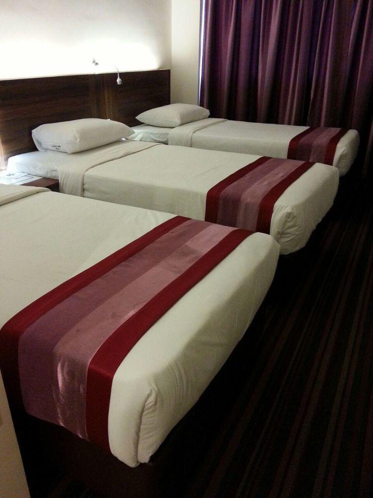 Hotel Yt Midtown Kuala Terengganu Exterior photo