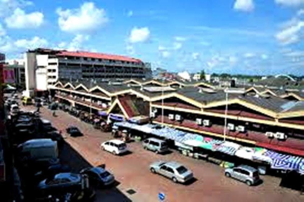 Hotel Yt Midtown Kuala Terengganu Exterior photo